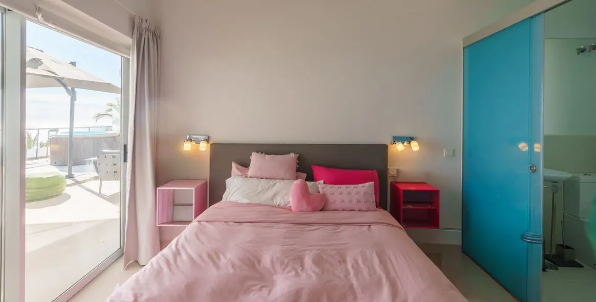 Venta de ático en Higueron 40