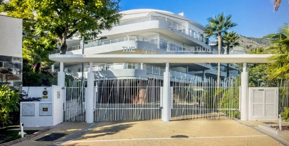 Venta de ático en Higueron 47