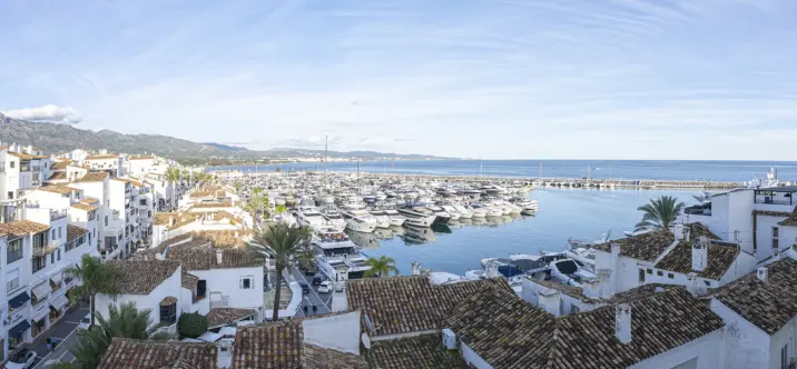 Sale of penthouse in Puerto Banús 2