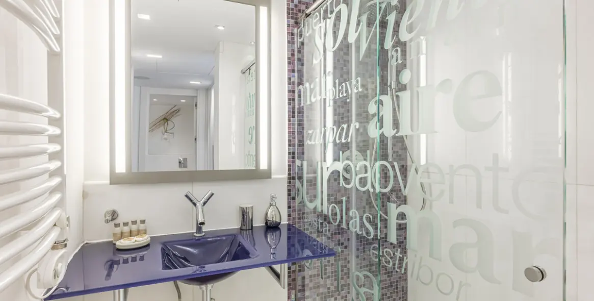 Venta de ático en Puerto Banús 37