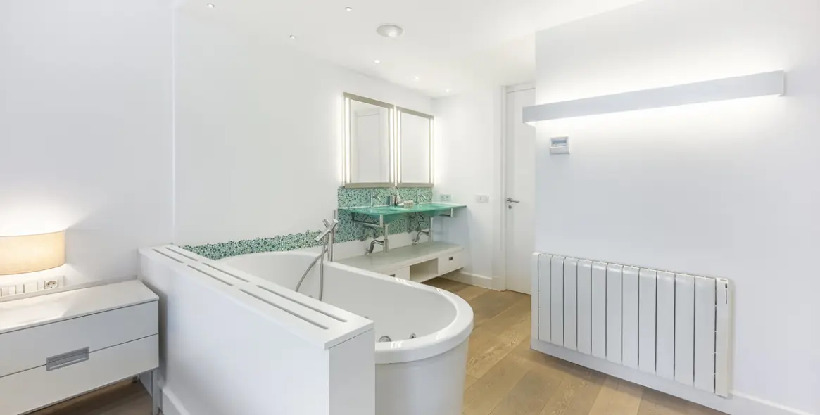 Venta de ático en Puerto Banús 49