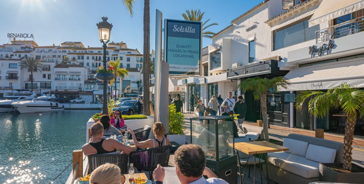 Venta de ático en Puerto Banús 59