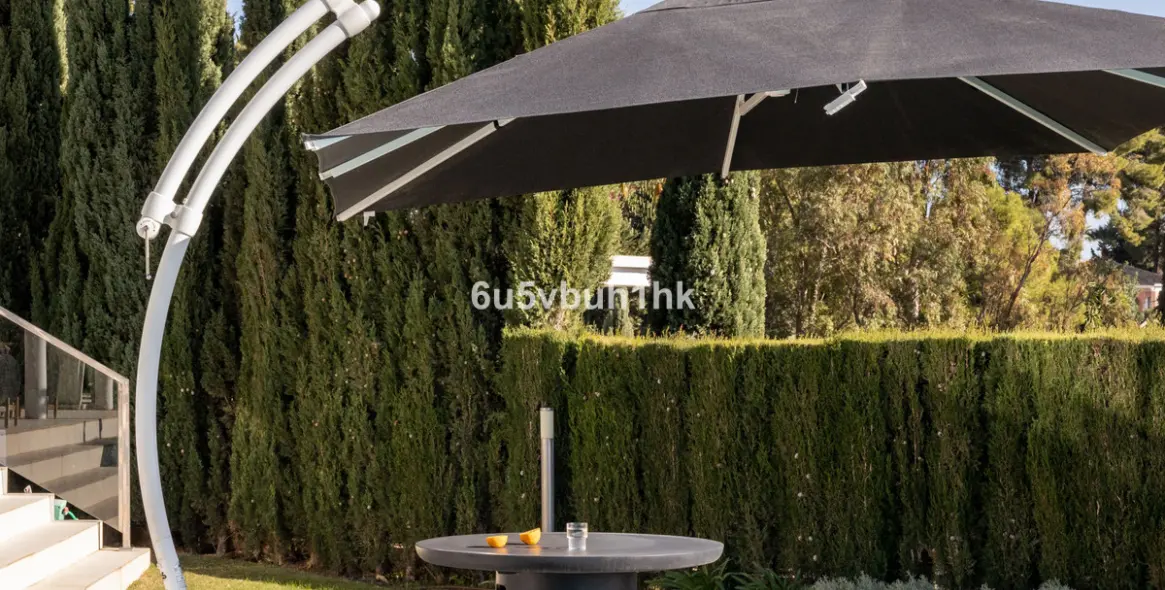 Sale of detached villa in Benalmadena 17