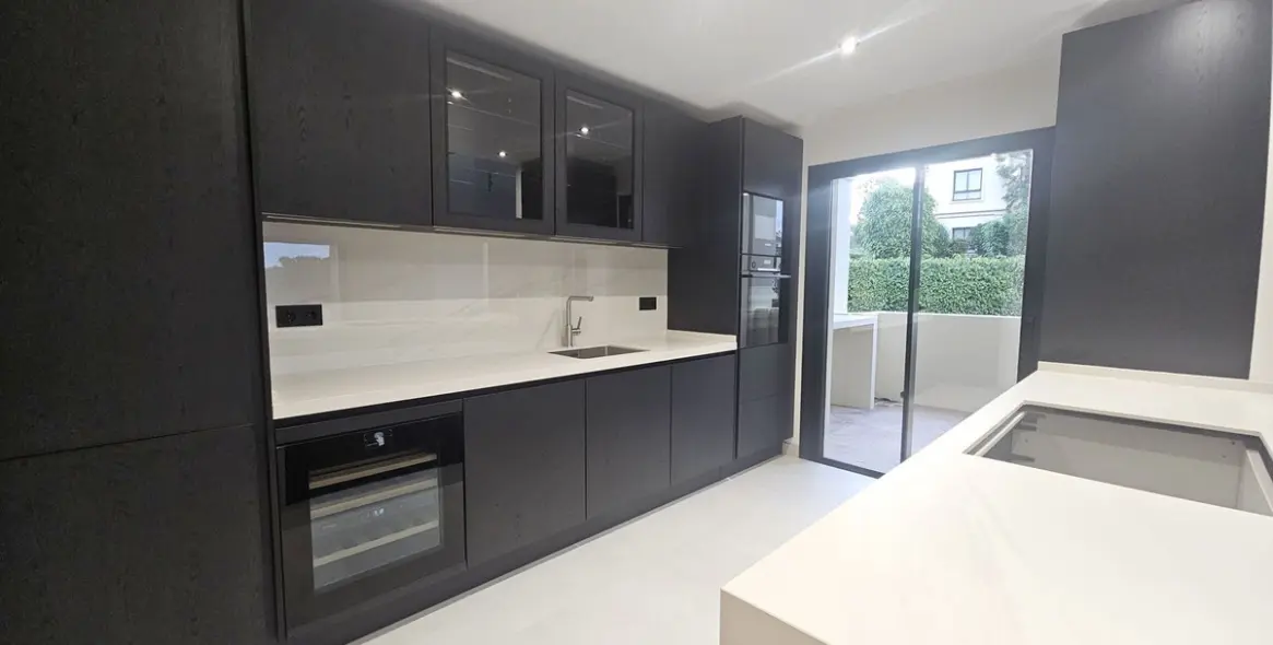 Long-term rent of ground floor apartment in Benahavís 3