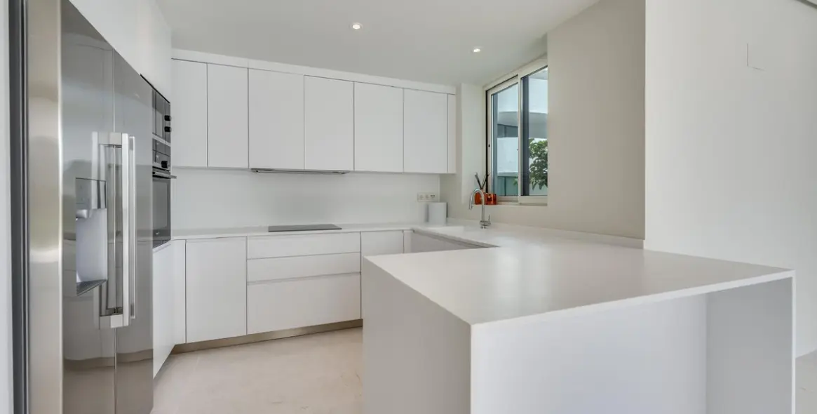 Alquiler a largo plazo de apartamento en planta baja en Ojén 21