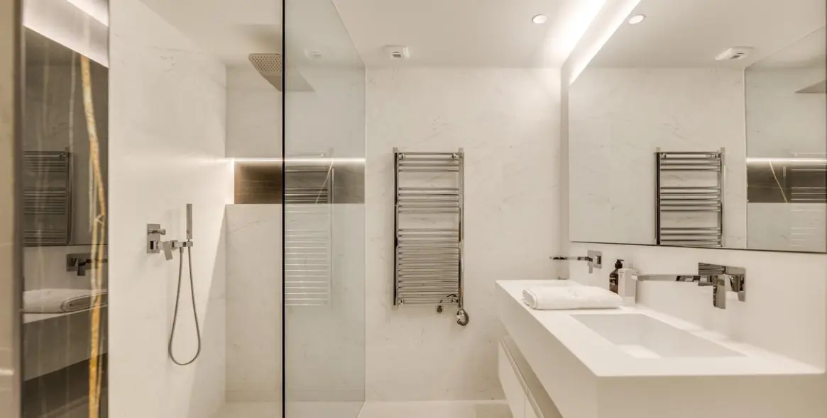 Alquiler a largo plazo de apartamento en planta baja en Ojén 34