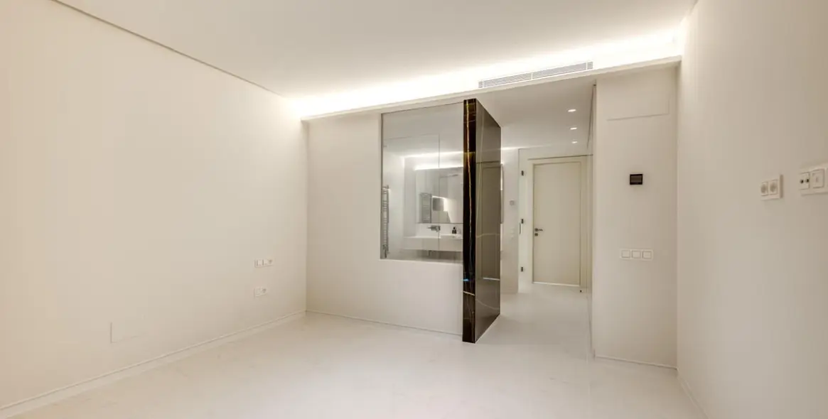 Alquiler a largo plazo de apartamento en planta baja en Ojén 35