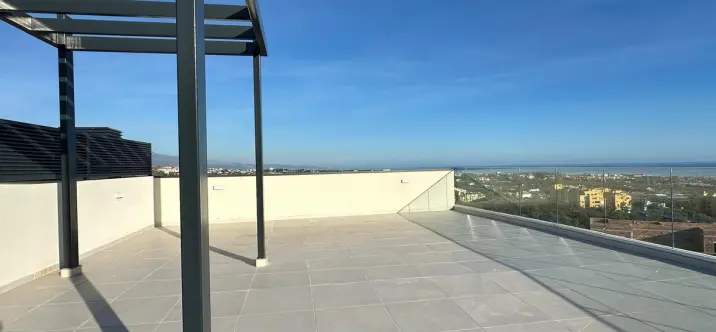 Долгосрочная аренда пентхауса в Selwo 4