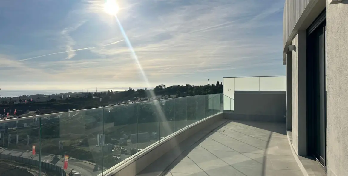 Long-term rent of penthouse in Selwo 6