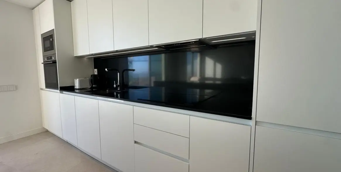 Long-term rent of penthouse in Selwo 9