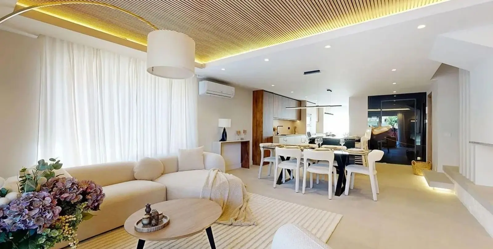Sale of semi-detached house in Atalaya 5