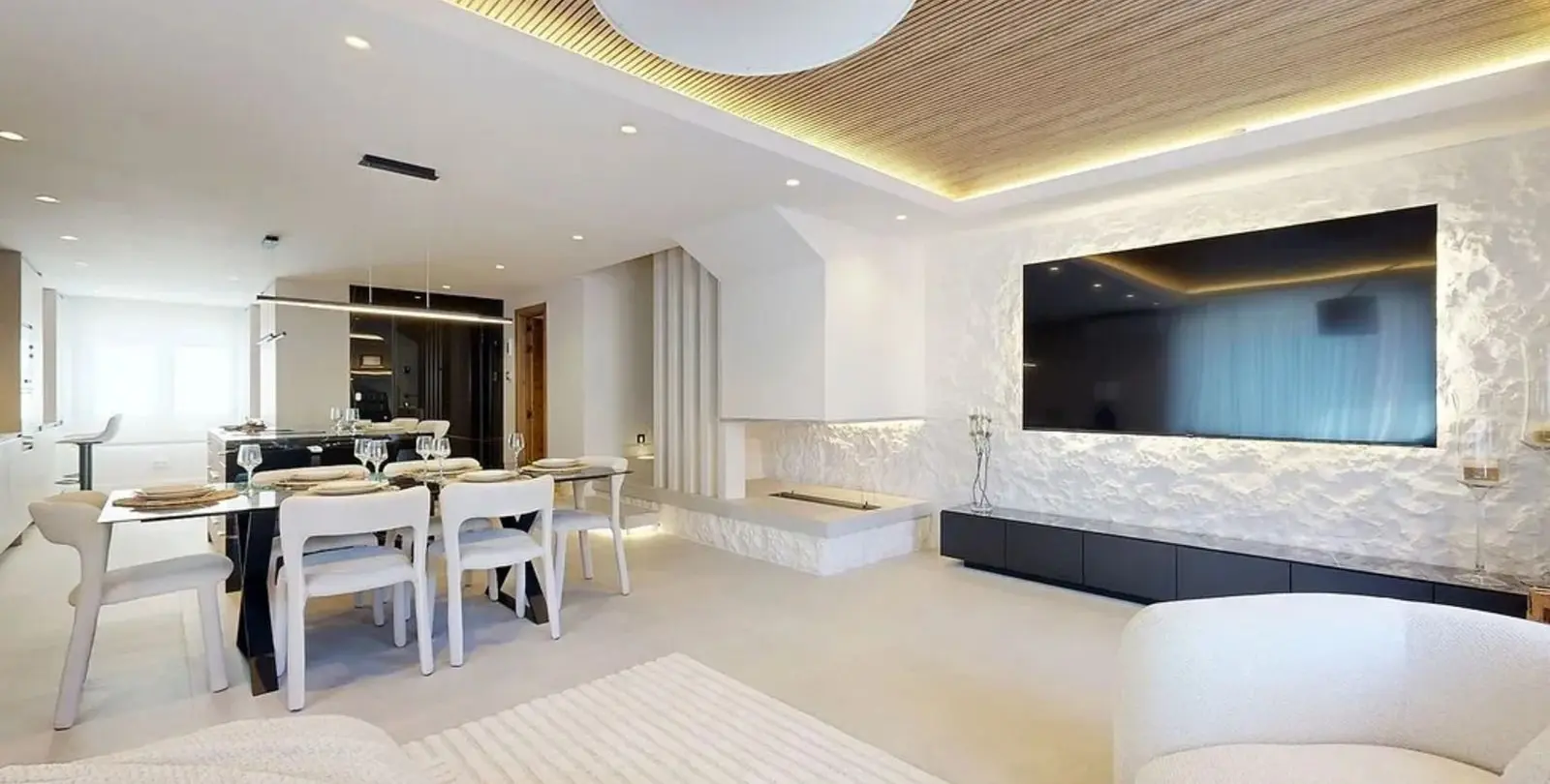 Sale of semi-detached house in Atalaya 21
