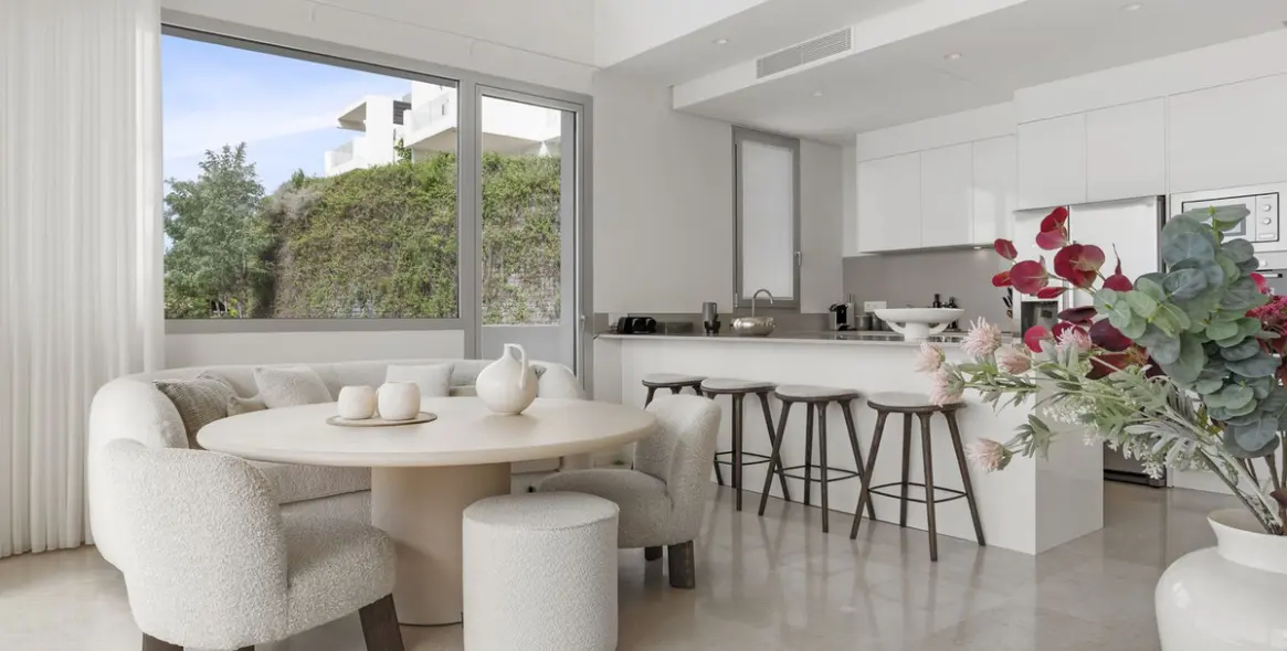 Sale of penthouse in Benahavís 1