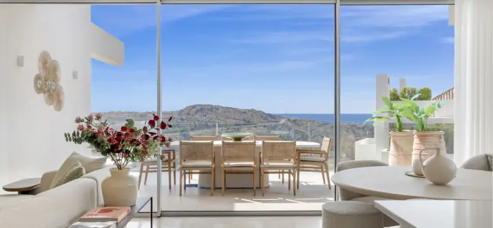 Sale of penthouse in Benahavís 1