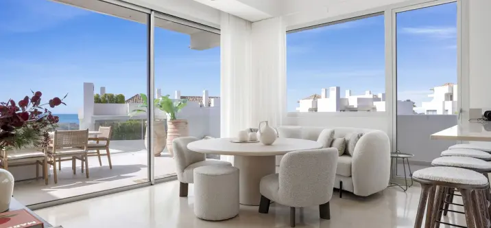 Sale of penthouse in Benahavís 3