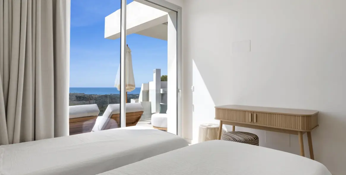 Venta de ático en Benahavís 25