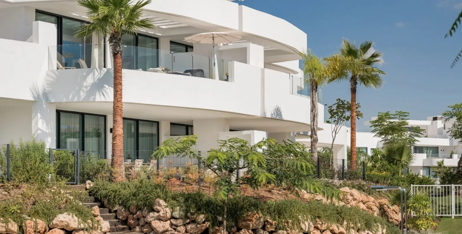 Alquiler a largo plazo de apartamento en planta baja en Ojén 6