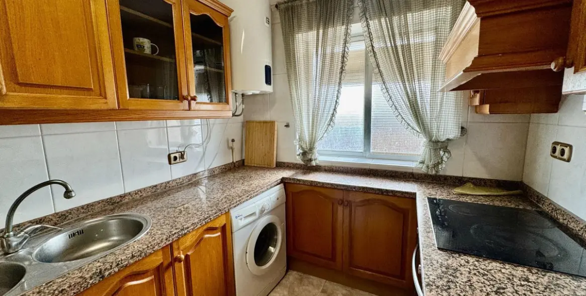 Venta de apartamento en planta media en Málaga 6