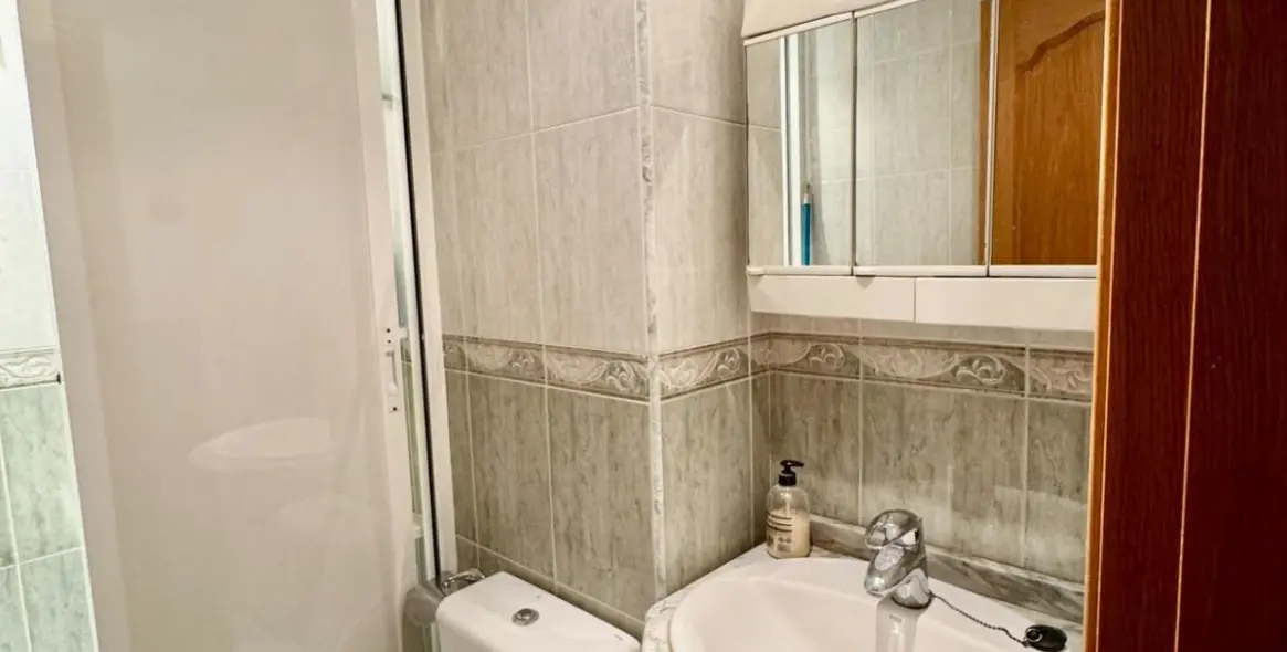 Venta de apartamento en planta media en Málaga 8