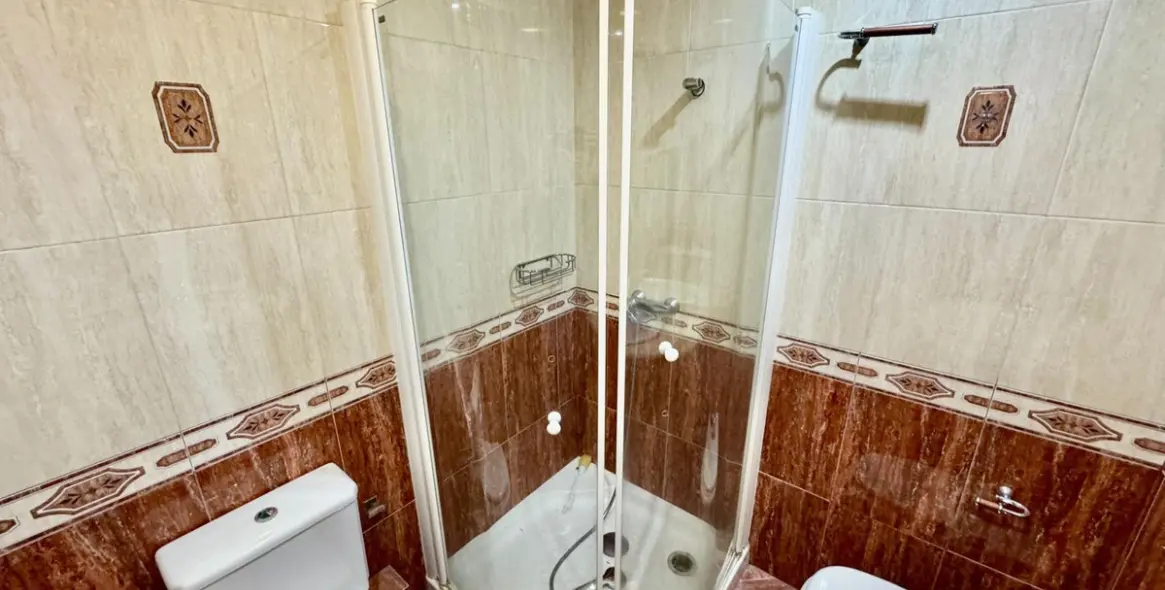 Venta de apartamento en planta media en Málaga 15