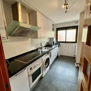 Sale of middle floor apartment in Torremolinos Centro