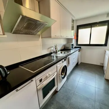 Sale of middle floor apartment in Torremolinos Centro