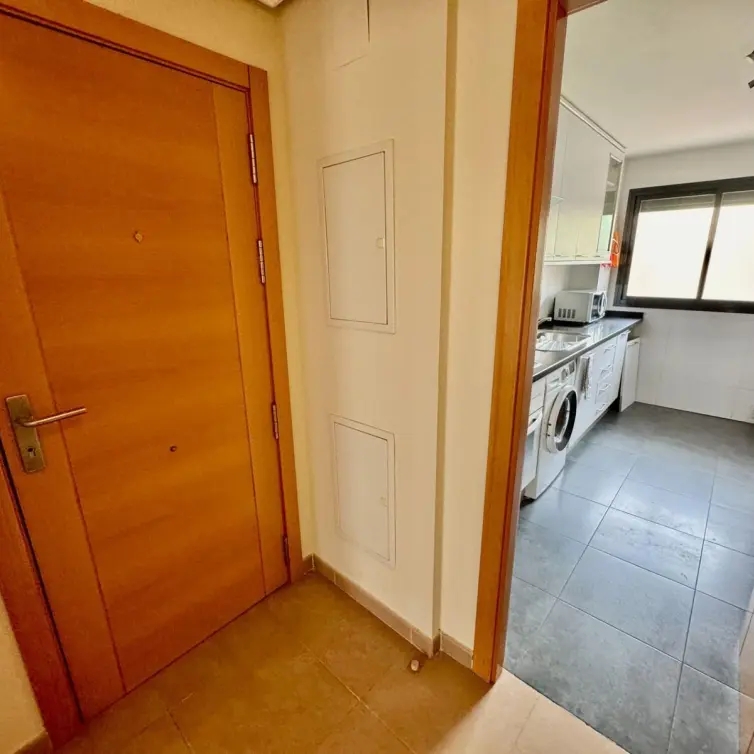 Sale of middle floor apartment in Torremolinos Centro