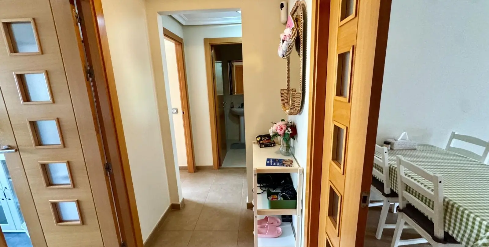 Sale of middle floor apartment in Torremolinos Centro 3