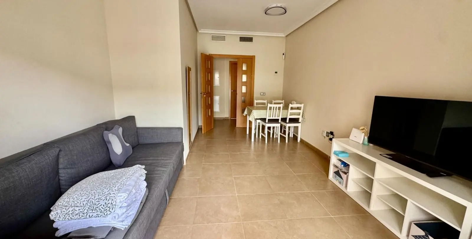 Sale of middle floor apartment in Torremolinos Centro 34