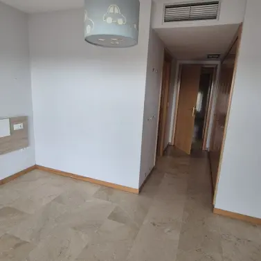 Sale of middle floor apartment in Guadalmina Alta