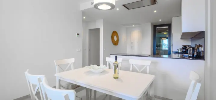 Sale of ground floor apartment in La Cala de Mijas 1