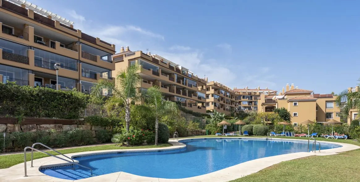 Sale of ground floor apartment in La Cala de Mijas 10
