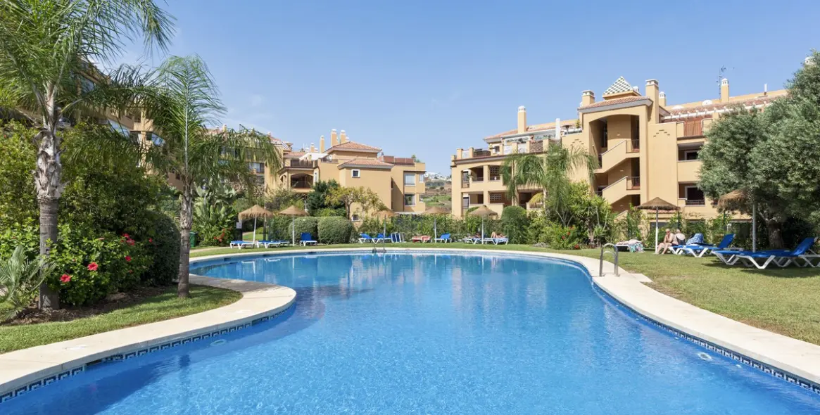 Sale of ground floor apartment in La Cala de Mijas 12