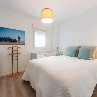 Sale of middle floor apartment in Nueva Andalucía