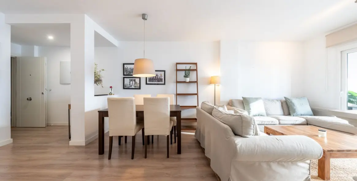 Sale of middle floor apartment in Nueva Andalucía 8