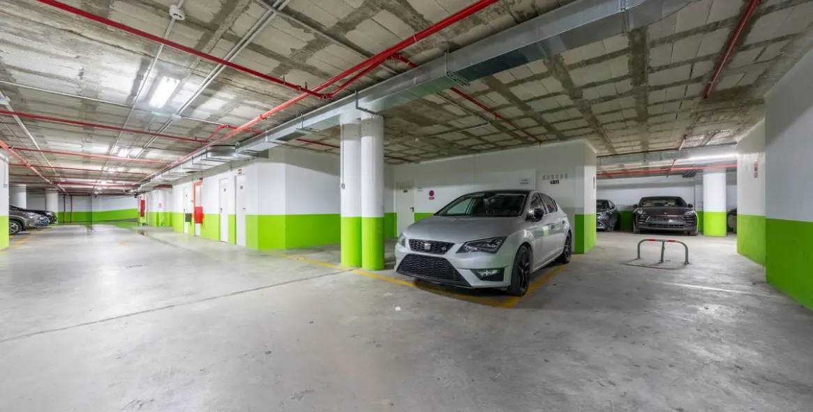 Sale of middle floor apartment in Nueva Andalucía 19