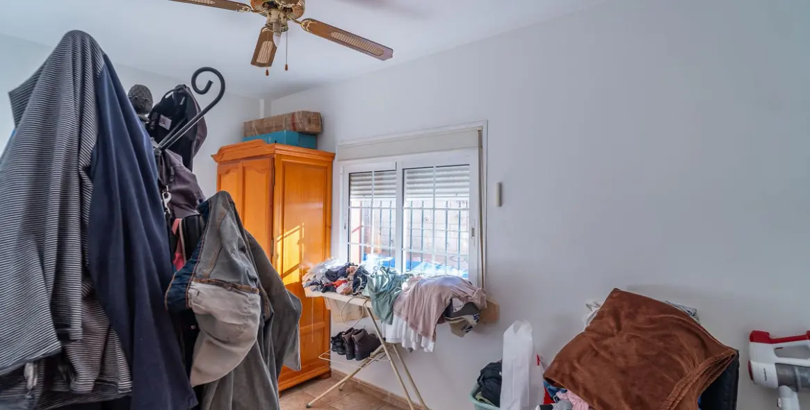 Sale of detached villa in El Hornillo 34