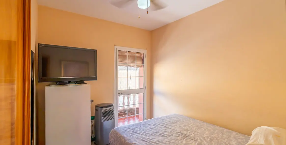 Sale of detached villa in El Hornillo 39