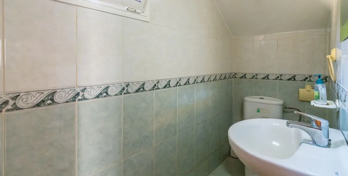 Sale of detached villa in El Hornillo 45