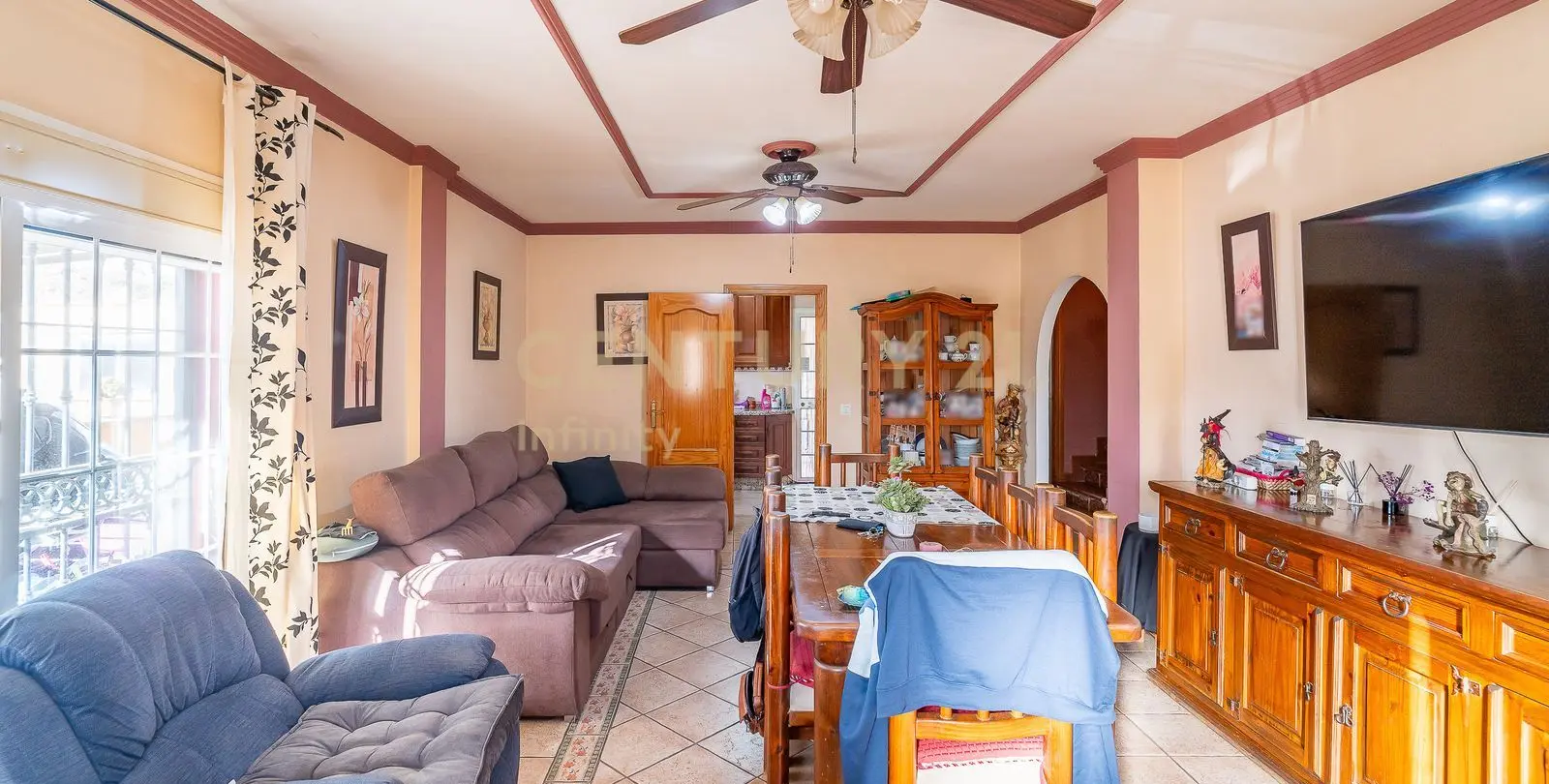 Venta de villa independiente en El Hornillo 9