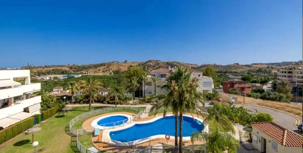 Sale of penthouse in Mijas Golf 23