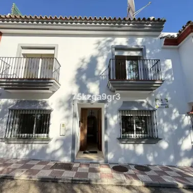 Продажа таунхауса в Estepona