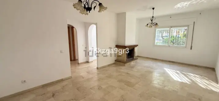 Продажа таунхауса в Estepona 2