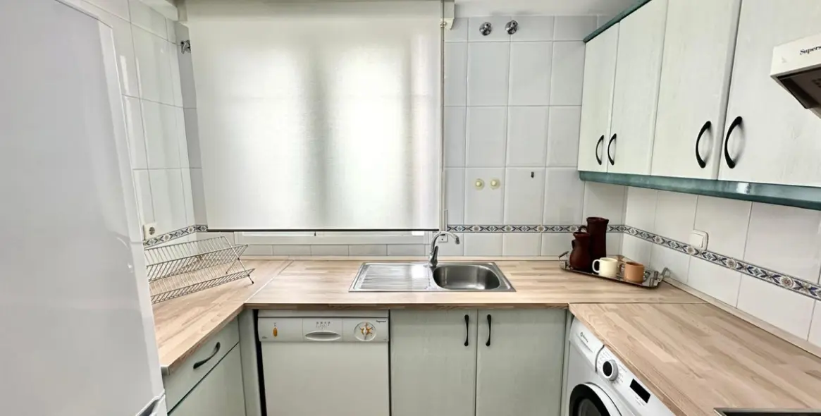 Краткосрочная аренда апартаментов на среднем этаже в San Pedro de Alcántara 4