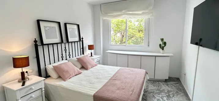 Alquiler a corto plazo de apartamento en planta media en San Pedro de Alcántara 4