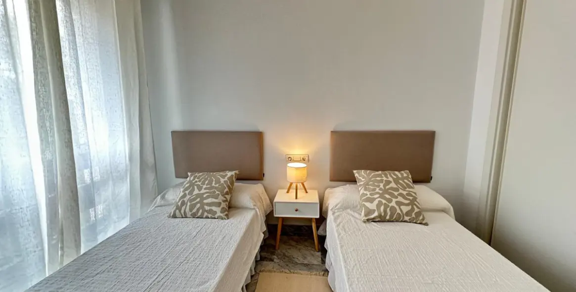 Краткосрочная аренда апартаментов на среднем этаже в San Pedro de Alcántara 16