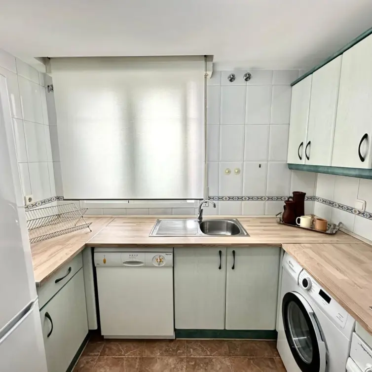 Sale of middle floor apartment in San Pedro de Alcántara