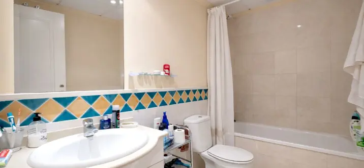 Продажа апартаментов на среднем этаже в Marbella 4