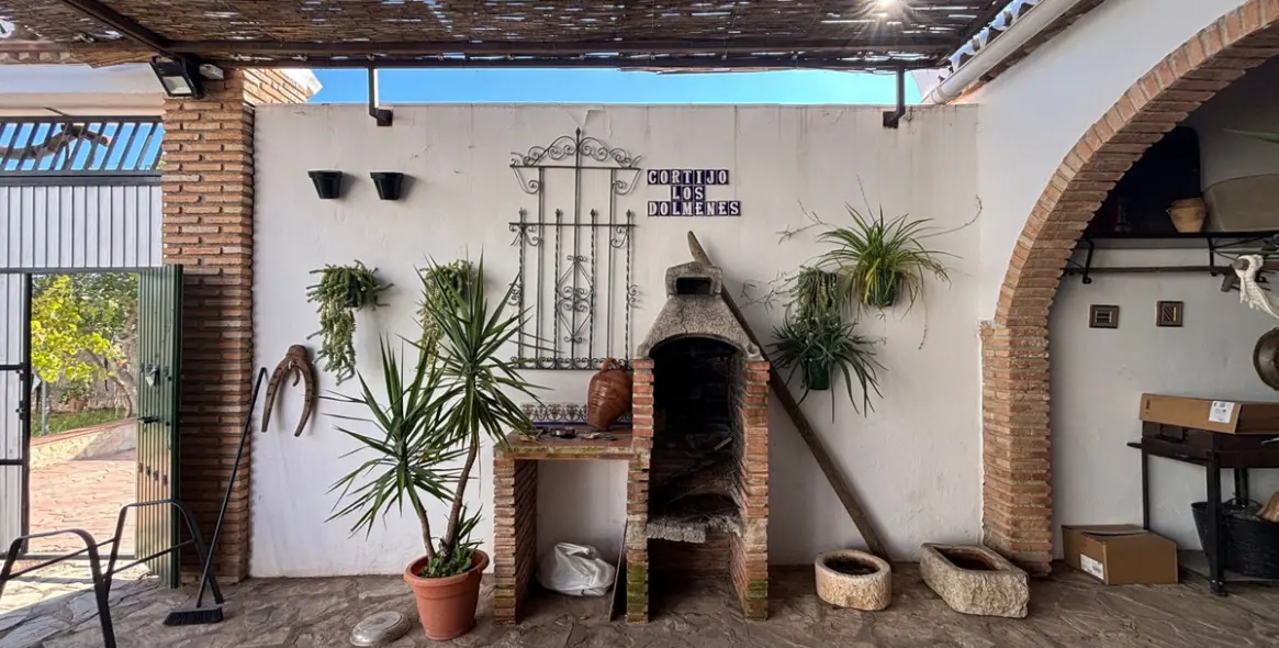 Sale of detached villa in Antequera 4
