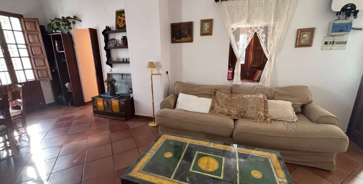 Sale of detached villa in Antequera 5